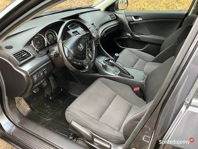 Grafitowy Używany 2012 Honda Accord Kombi | 44 000 zł (Dość drogi)