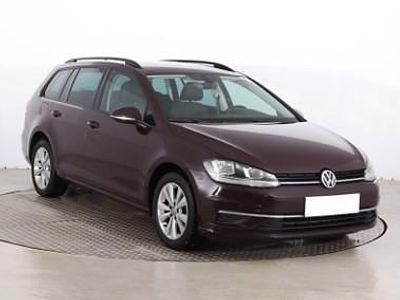 Używany VW Golf VII 116 KM (85 kW) 2017 Fioletowy Kombi