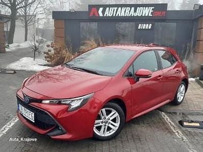 Używany Toyota Corolla 98 KM (72 kW) 2023 Bordowy Hatchback