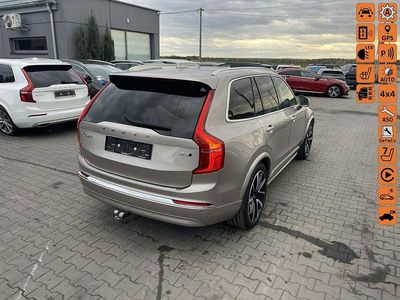 Żółtozłoty Używany 2024 Volvo XC90 Ultimate SUV | 149 900 zł
