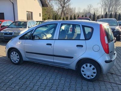 Używany Mitsubishi Colt 2008 Srebrny Hatchback