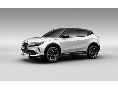 Biały bianco sempione z czarnym dachem Nowe 2026 Alfa Romeo Junior Edizione Speciale SUV | 149 000 zł