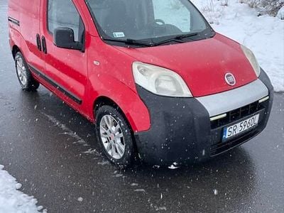 Czerwony Używany 2015 Fiat Fiorino Minivan | 17 000 zł