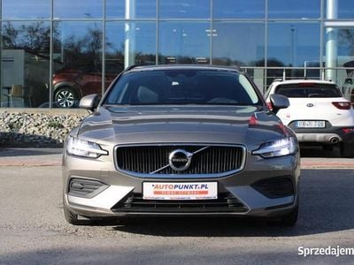 Używany Volvo V60 197 KM (144 kW) 2021 Kombi