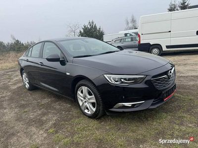 Używany Opel Insignia Business 136 KM (100 kW) 2019 Czarny Kombi
