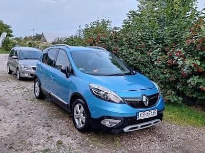 Niebieski Używany 2014 Renault Scénic III XMOD Minivan | 23 500 zł