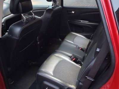 Używany Dodge Journey 283 KM (208 kW) 2019 Czerwony SUV