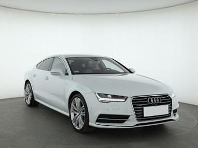 Używany Audi A7 320 KM (235 kW) 2015 Biały Hatchback