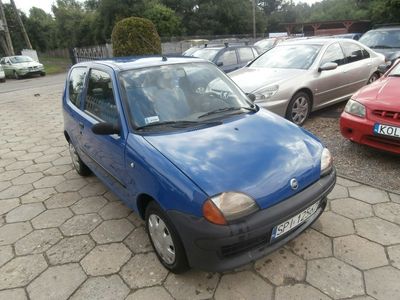 używany Fiat Seicento Seicento sprzedam900 cm benzyna długie opłaty