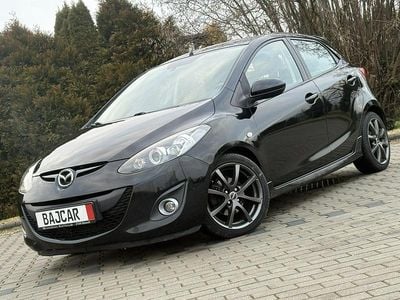 Czarny (metalik) Używany 2013 Mazda 2 Hatchback | 16 555 zł