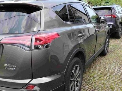 Używany Toyota RAV4 Hybrid 2018 SUV