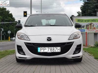 Używany Mazda 3 109 KM (80 kW) 2010 Biały Hatchback