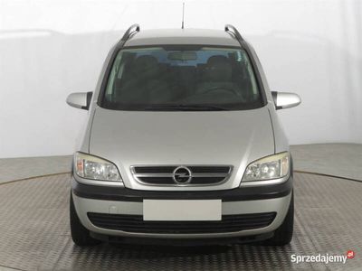 używany Opel Zafira 1.8 16V