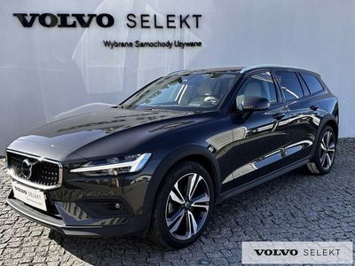 używany Volvo V60 CC V60 Cross Country Plus B4 D AWD aut