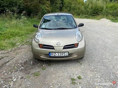 Złoty Używany 2003 Nissan Micra Hatchback | 4500 zł (Uczciwa cena)