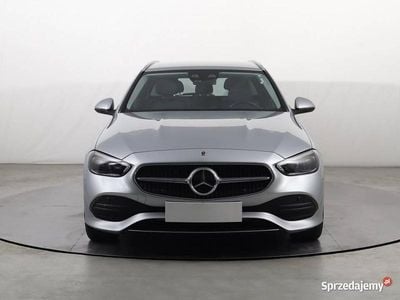 Używany Mercedes C220 2021 Srebrny Kombi