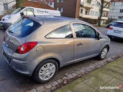 używany Opel Corsa 1 2 bezyna super stan