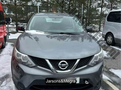 używany Nissan Qashqai 1.2dm 115KM 2014r. 372 660km