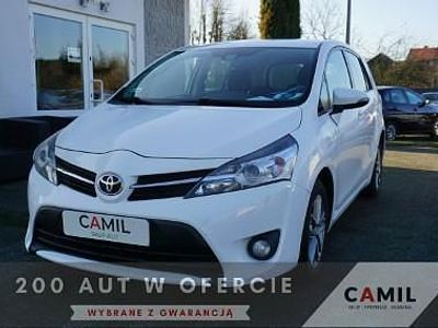 Używany Toyota Verso 84 KM (61 kW) 2016 Biały Minivan