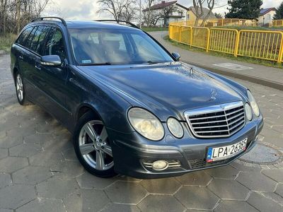 Mercedes E280