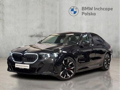 Black sapphire metallic metalizowany Używany 2025 BMW 550e Comfort Edition Sedan/Limuzyna | 359 900 zł