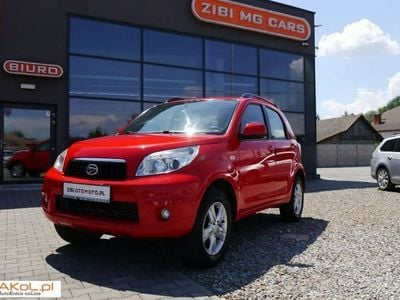 Czerwony Używany 2010 Daihatsu Terios SUV | 29 900 zł