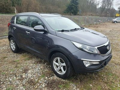 używany Kia Sportage 1.7dm 115KM 2015r. 220 111km