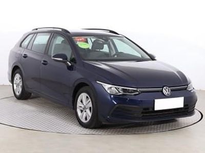 Używany VW Golf VIII 131 KM (96 kW) 2022 Niebieski Kombi