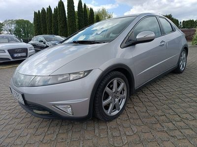 używany Honda Civic 1.8dm 140KM 2006r. 227 200km