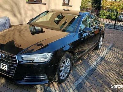 Używany Audi A4 2016 Czarny Sedan/Limuzyna