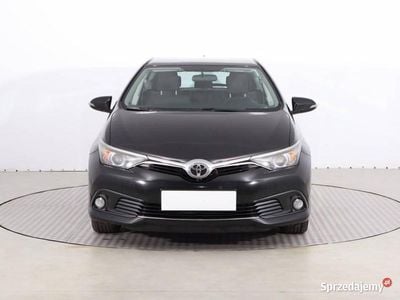 Czarny Używany 2016 Toyota Auris Hatchback | 41 999 zł (Uczciwa cena)