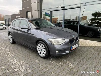 Szary (metalik, perła) Używany 2012 BMW 118 Hatchback | 29 900 zł (Drogi)