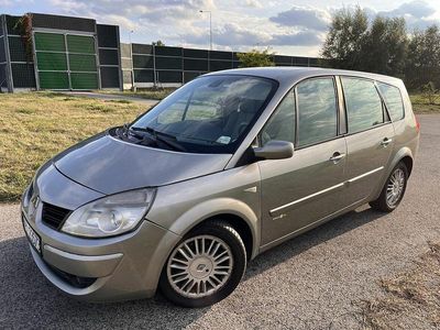 Używany Renault Grand Scénic II 2006 Żółtozłoty Minivan