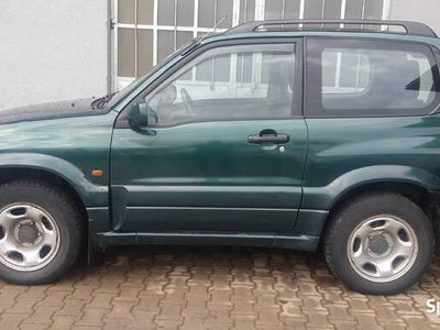 używany Suzuki Grand Vitara 1.6 2003 · 262 000 km · 1 590 cm3 · Benz