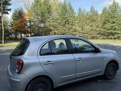 Używany Nissan Micra 2011 Srebrny Sedan/Limuzyna