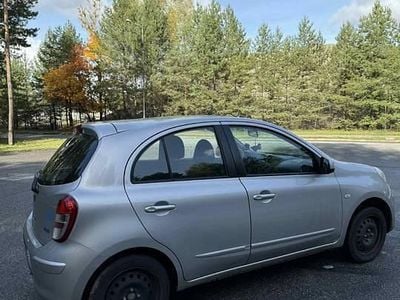 Srebrny Używany 2011 Nissan Micra Sedan/Limuzyna | 15 700 zł (Uczciwa cena)
