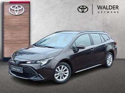 Używany Toyota Corolla Comfort 140 KM (102 kW) 2023 Brązowy Kombi
