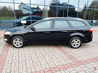 Czarny (metalik) Używany 2010 Ford Mondeo Kombi | 12 999 zł (Super Cena)