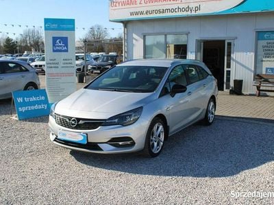 Używany Opel Astra Elegance 145 KM (106 kW) 2021 Srebrny Kombi