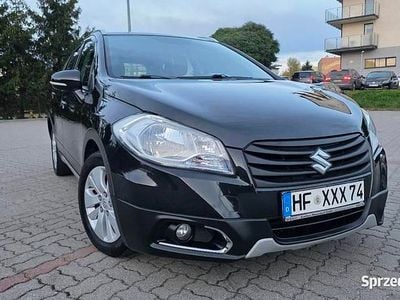 Używany 2015 Suzuki SX4 S-Cross SUV | 33 900 zł (Uczciwa cena)