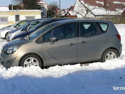 Używany Opel Meriva 2012 Brązowy Minivan