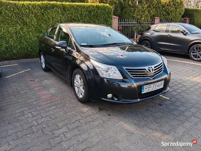 Czarny Używany 2009 Toyota Avensis Sedan/Limuzyna | 15 100 zł (Dość drogi)