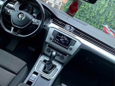 Biały Używany 2017 VW Passat Kombi | 37 000 zł (Dobra cena)