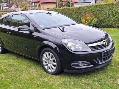 Opel Astra GTC