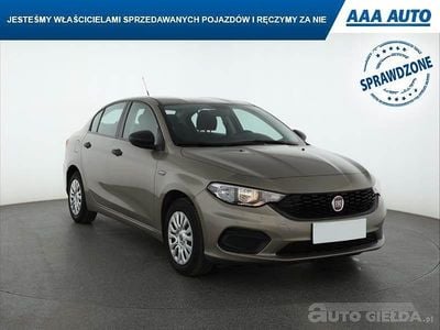 Używany Fiat Tipo 2017 Beżowy