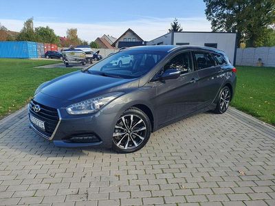 Szary Używany 2017 Hyundai i40 Kombi | 48 900 zł (Dość drogi)