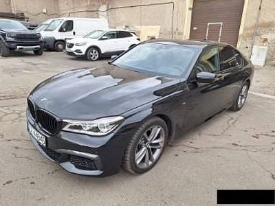 Używany BMW 730 Sport Line 265 KM (194 kW) 2018 Czarny Sedan/Limuzyna
