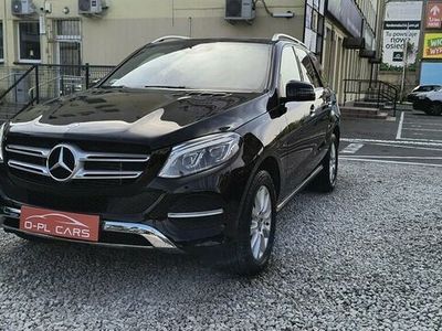 używany Mercedes GLE250 2.1dm 204KM 2017r. 120 000km