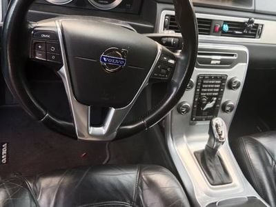 Używany Volvo V70 2012 Szary Kombi