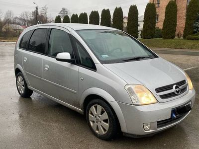 używany Opel Meriva 1.6 benzyna 2004r